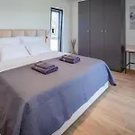 Mia Stella 罗维尼